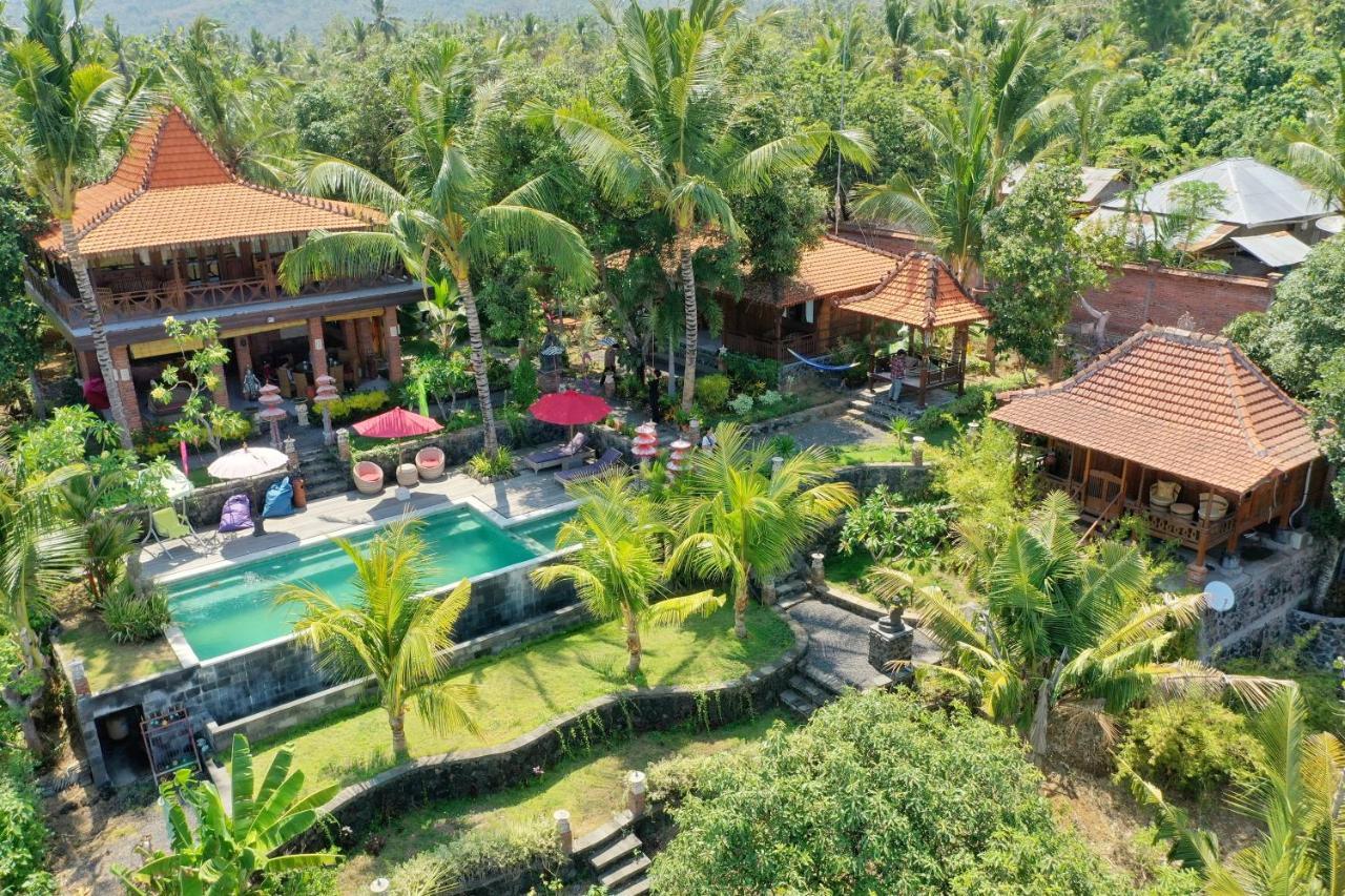 Villa Bantes Mps Kubutambahan エクステリア 写真