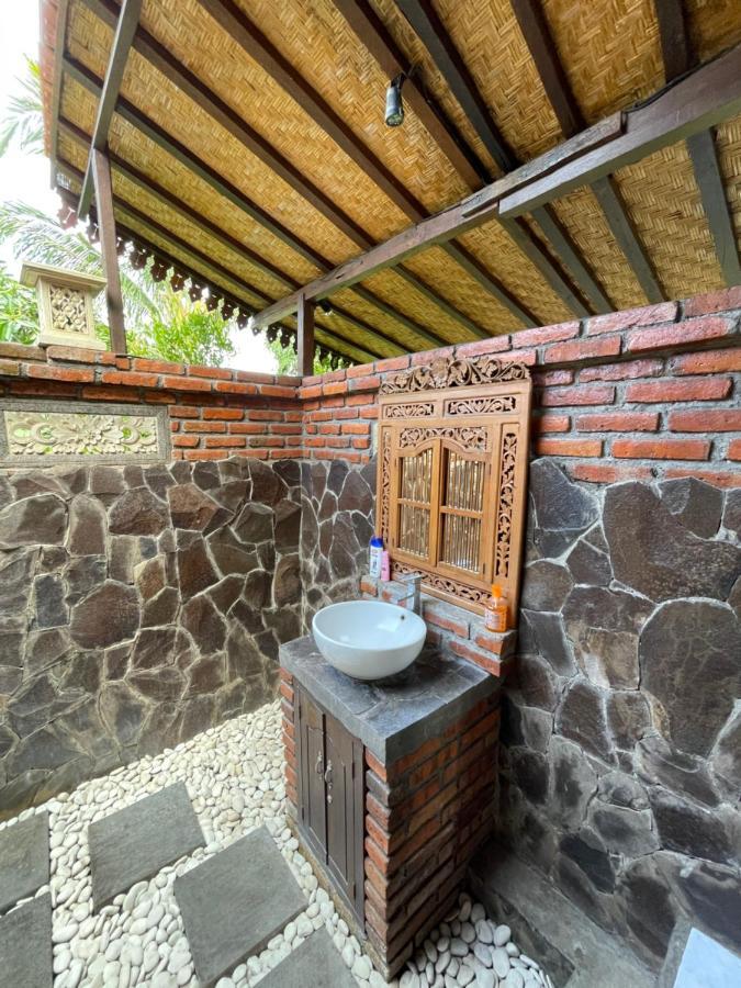Villa Bantes Mps Kubutambahan エクステリア 写真