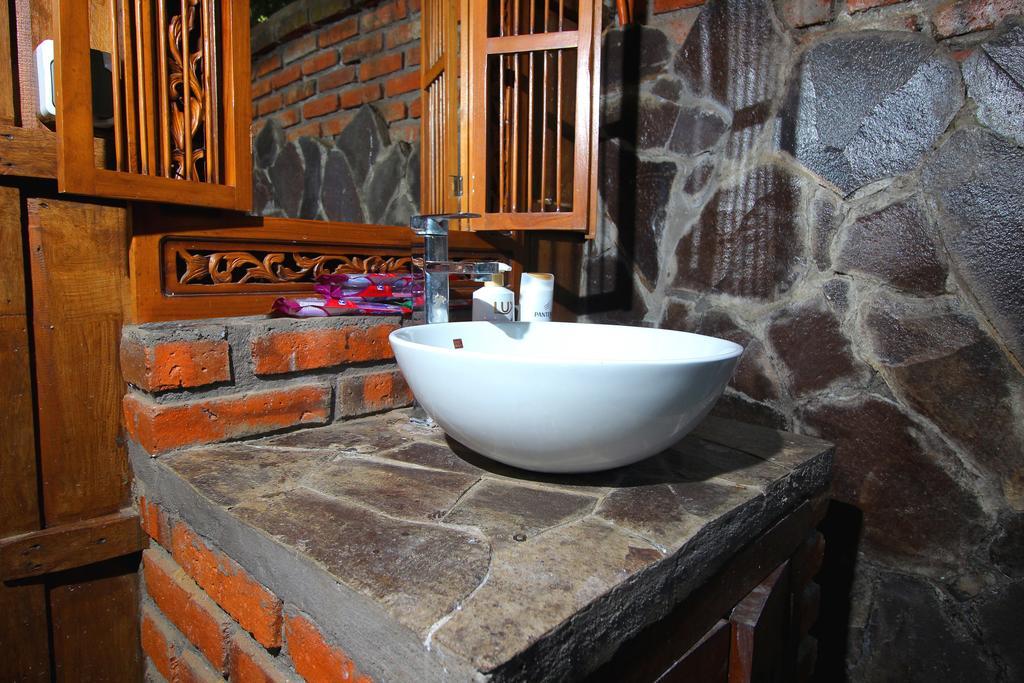 Villa Bantes Mps Kubutambahan エクステリア 写真